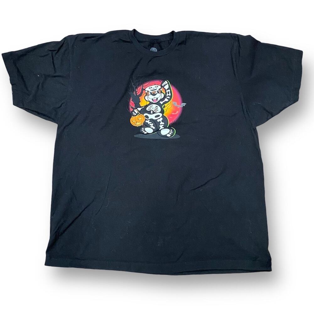BUC-EE’S Halloween 2022 Tee Size 2XL Black “Doing Spooky Stuff” Graphic T-Shirt